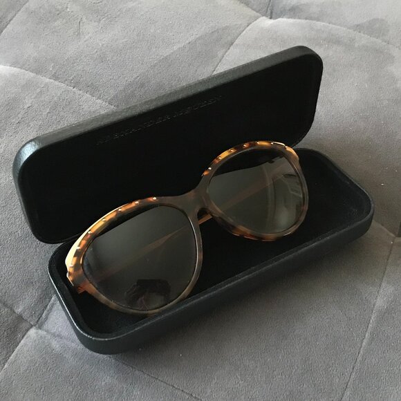 Alexander McQueen 4241/S Havana Cat Eye Sunglasses Tortoise Frames w/ Studs - Picture 3 of 12